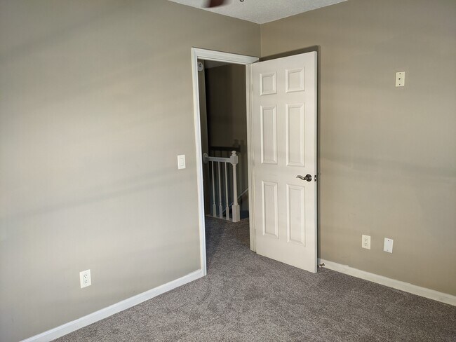 # 2 Bedroom - 940 Glenn St