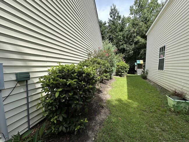 Building Photo - 171 Stoney Crossing