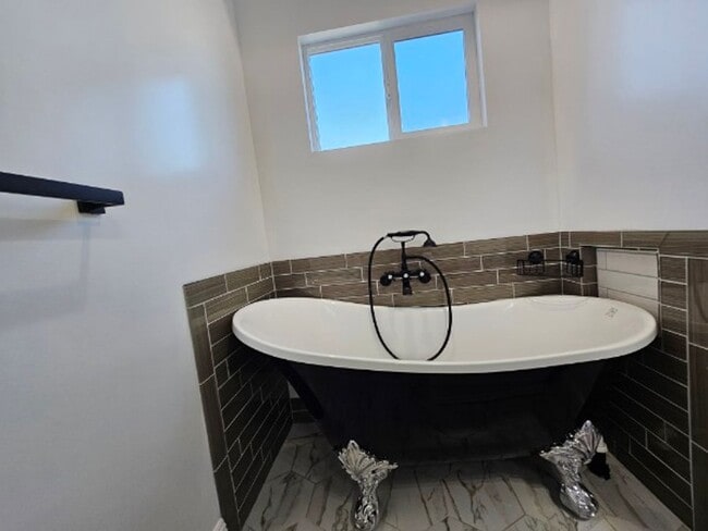 Building Photo - Available now UKIAH