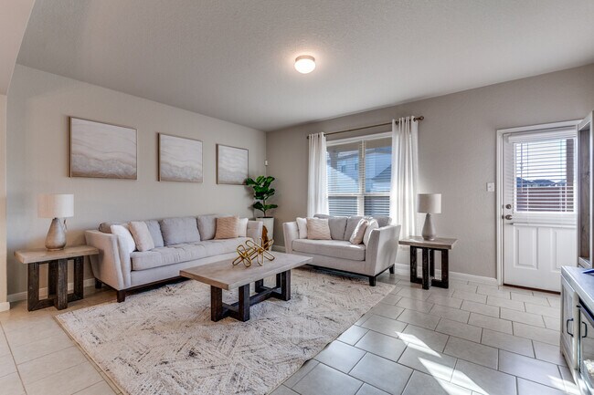 Building Photo - 4807 Marylebone Ave