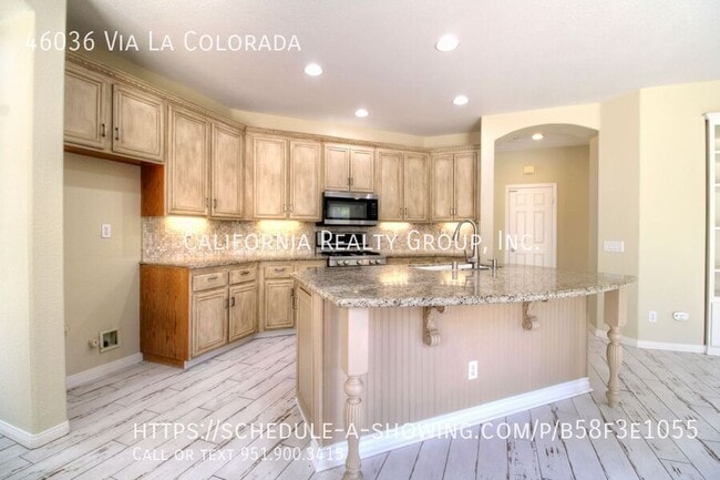 Building Photo - 46036 Via La Colorada