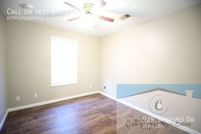 Building Photo - 929 Sandino Dr