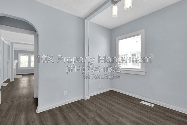 Building Photo - 1311 E 24th Ave