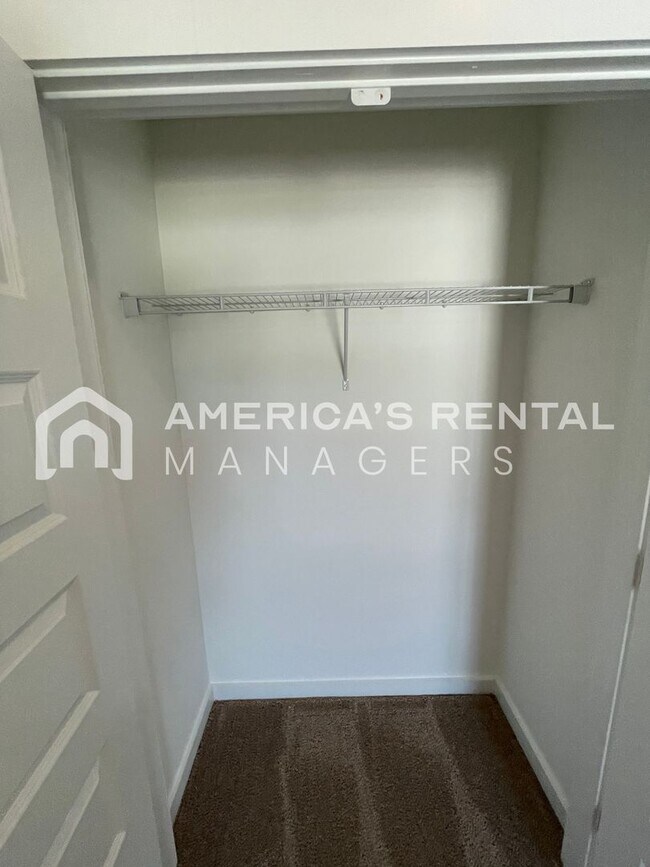 Building Photo - Home for Rent in Cullman, AL!! Available to View Now!!! SIGN A 13 MONTH LEASE BY 01/15/26 TO RECE...