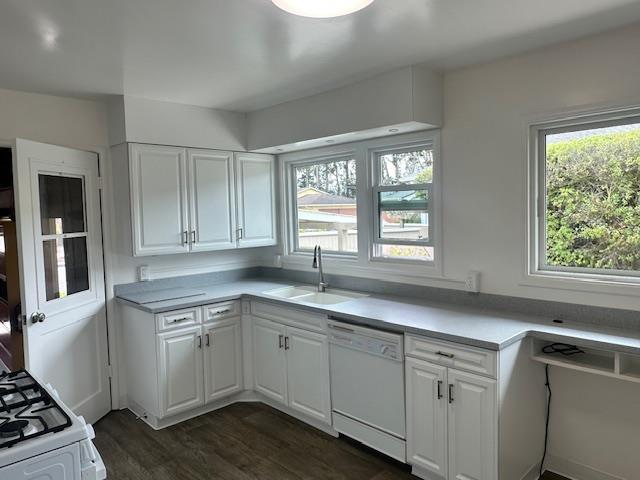 Building Photo - 2650 Fleetwood Dr