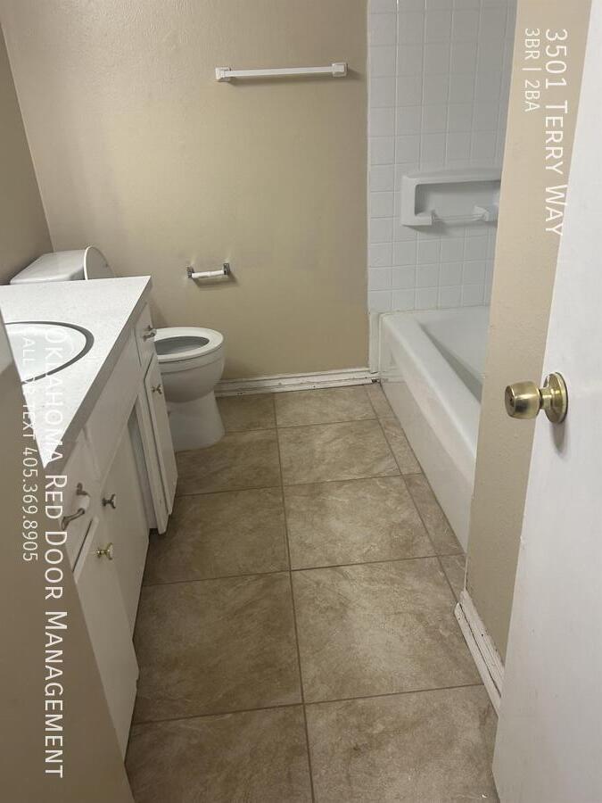 Building Photo - 3501 Terry Way