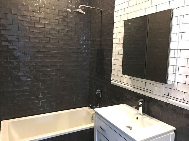 Building Photo - 58-25 Myrtle Ave