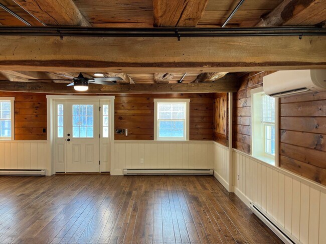 Building Photo - 2985 Granary Rd