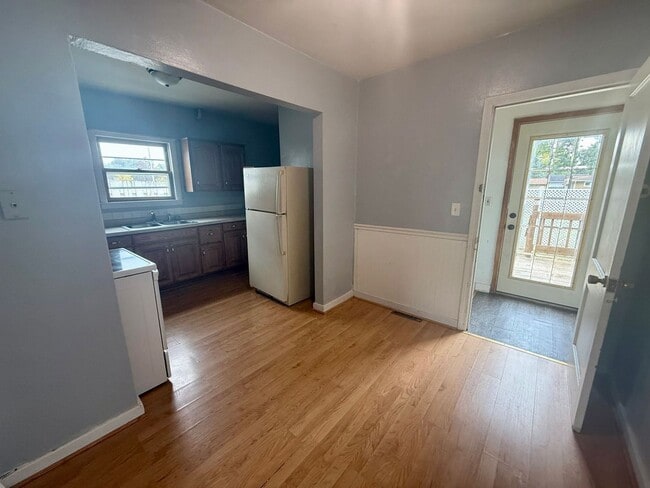 Building Photo - 3 Bed 1 Bath Single Family Home in Wausau ...