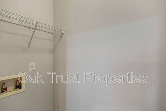 Building Photo - 117 Lynches River Dr