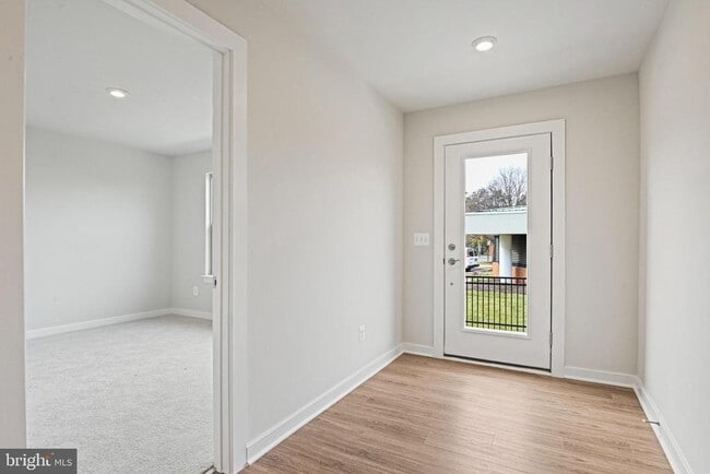 Building Photo - 2172 Glacier Rd