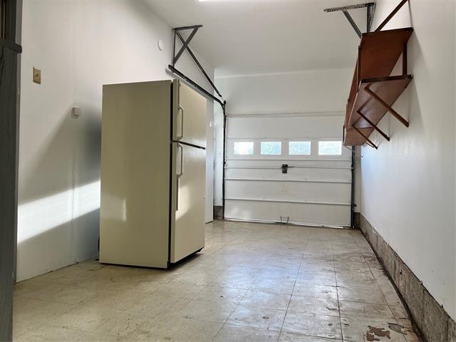 Building Photo - 1203 Blanton Dr
