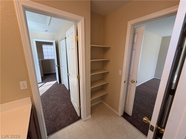 Building Photo - 9936 Fountain Walk Ave