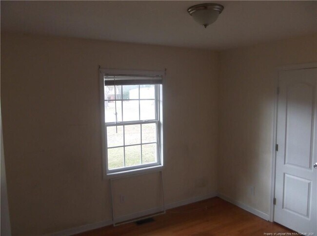 Building Photo - 3628 Pine Cone Ln