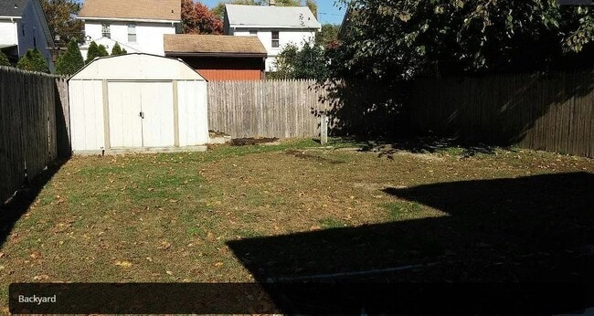 Building Photo - 21 W 2nd Ave