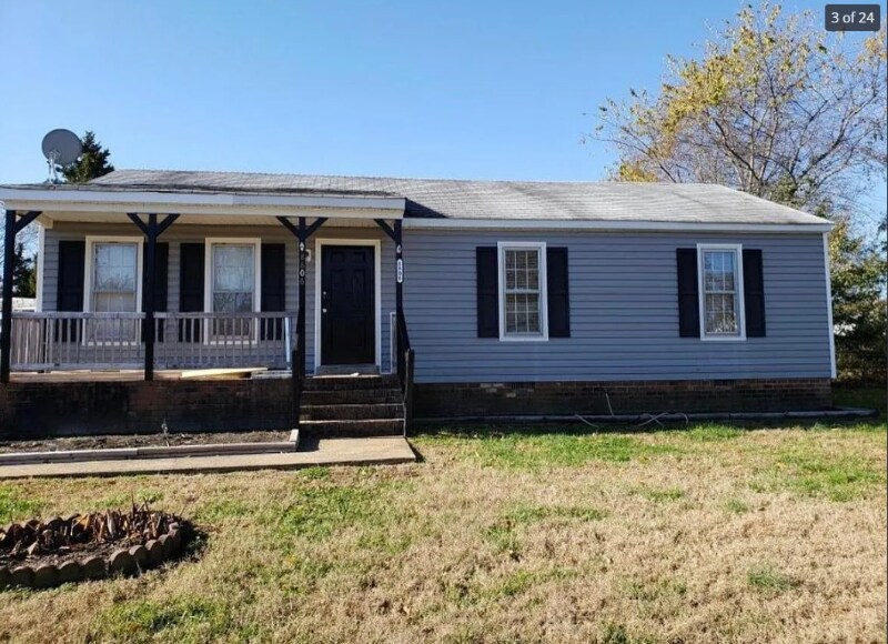 Building Photo - 8806 Leafycreek Dr