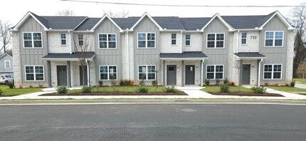 Building Photo - 719 Crestland Ave