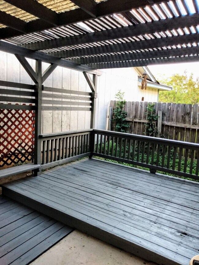 Building Photo - 4406 Knollchase