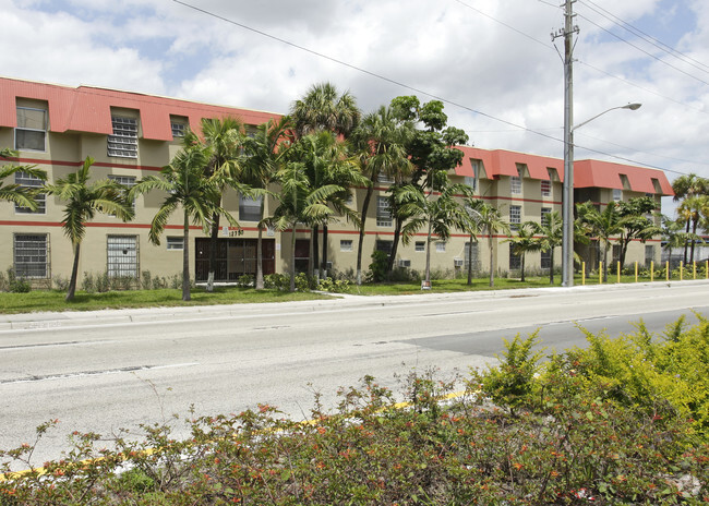 Building Photo - Nile Gardens Apartments