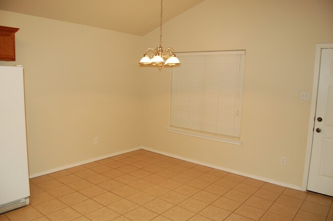 Building Photo - 3/2/2 in Frenship ISD