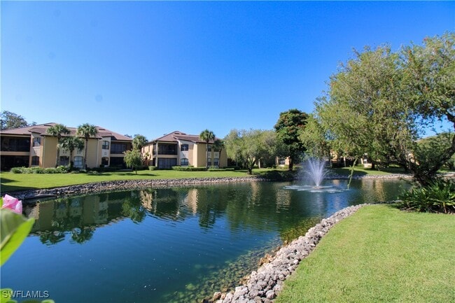 Building Photo - 172 Vintage Cir