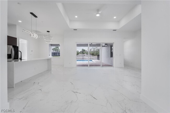 Building Photo - 2721 NW 41st Ave