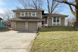 Building Photo - 1211 SE 4th Terrace