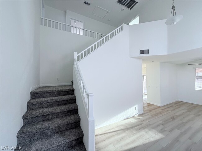 Building Photo - 9584 Withering Pine St