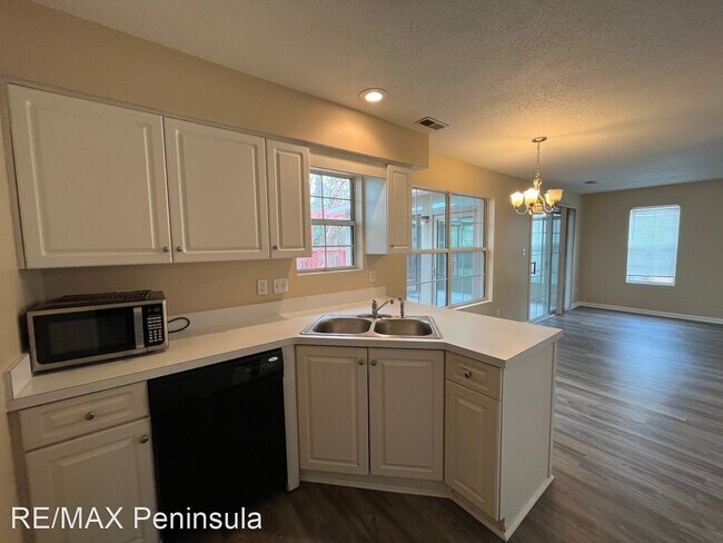 Building Photo - 3 br, 2.5 bath House - 719 Emerald Court