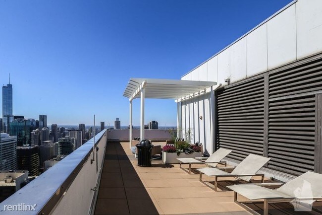 Building Photo - 441 E Erie St