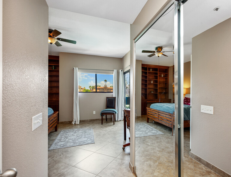 Main bedroom - 255 S Avenida Caballeros