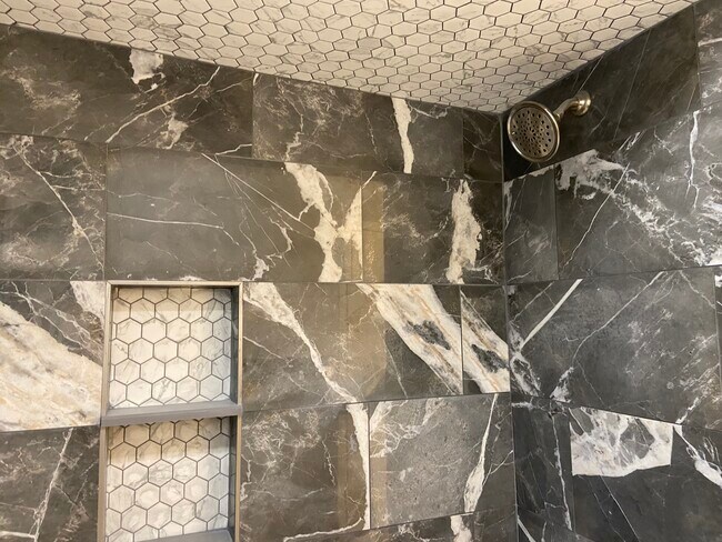 Building Photo - Rental by Owner