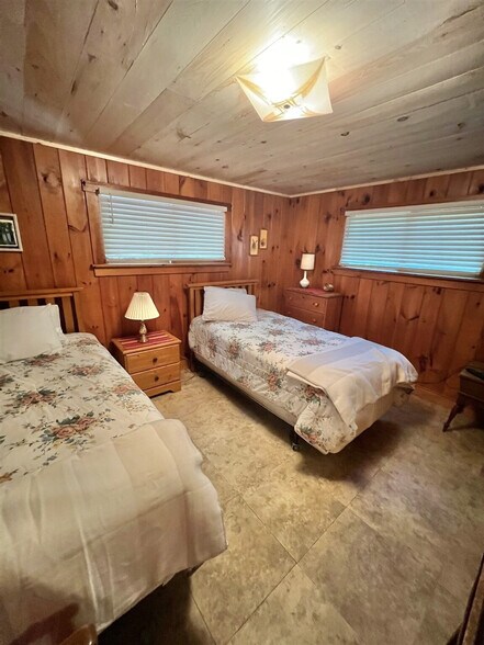 Building Photo - 116 Salmon Point Rd