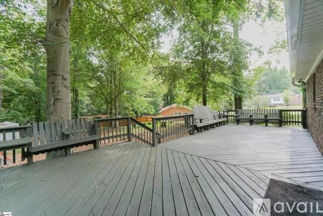 Building Photo - 1 Nova St