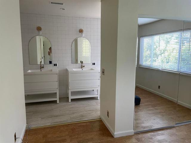 Building Photo - 1738 Hilo Dr