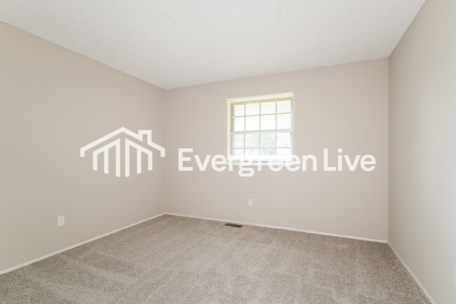 Building Photo - 1844 Battlefield Dr