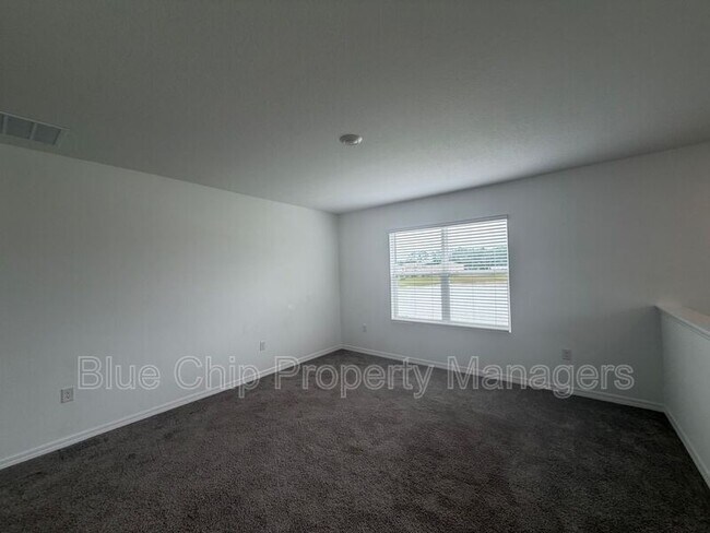 Building Photo - 10621 Quail Grv Wy