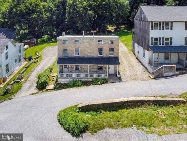 Building Photo - 58 Irish Ln