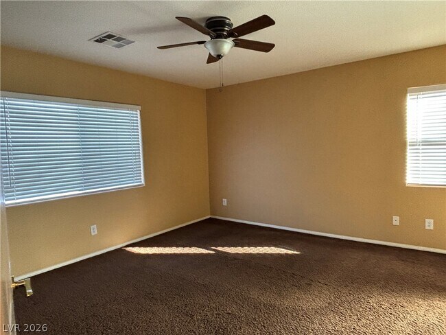 Building Photo - 9012 Vintage Wine Ave