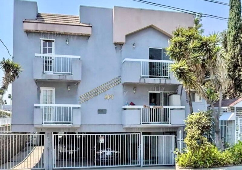 Building Photo - 1511 Mariposa Ave