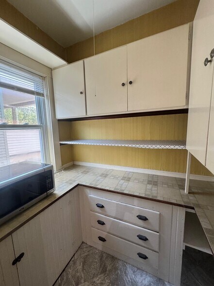 Building Photo - 298A Highland Ave