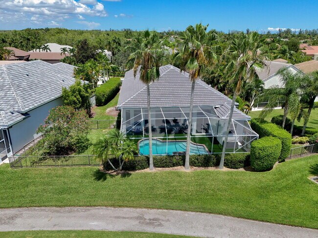 Building Photo - 6778 Oakmont Way