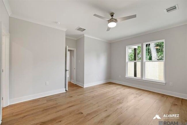 Building Photo - 7619 Silverside Cove Ave