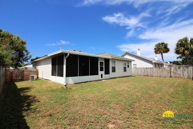 Building Photo - Nice 3 Bedroom Home in Mary Esther