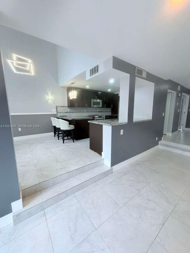 Building Photo - 8517 NW 9th Pl