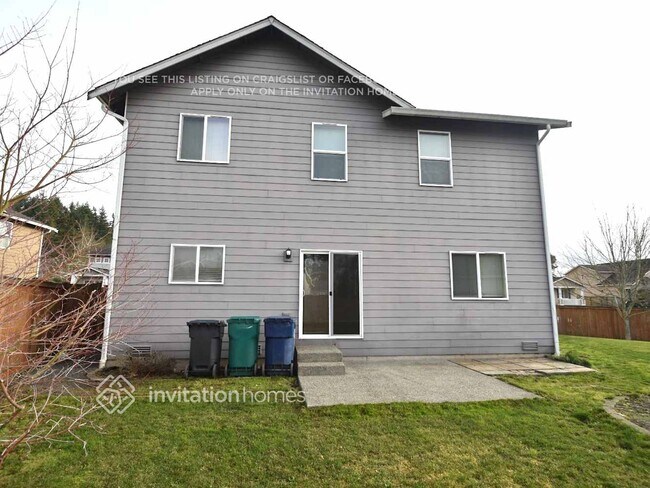 Building Photo - 8226 82nd Dr NE