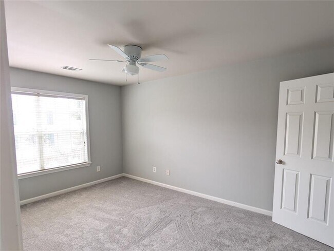 Building Photo - 1010 Prestwyck Ct