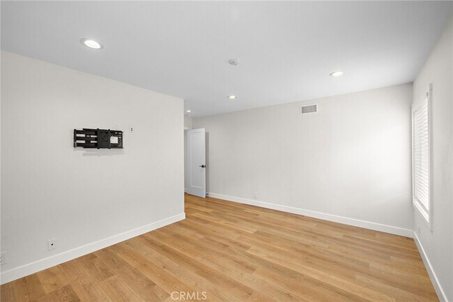 Building Photo - 22951 Via Miramar