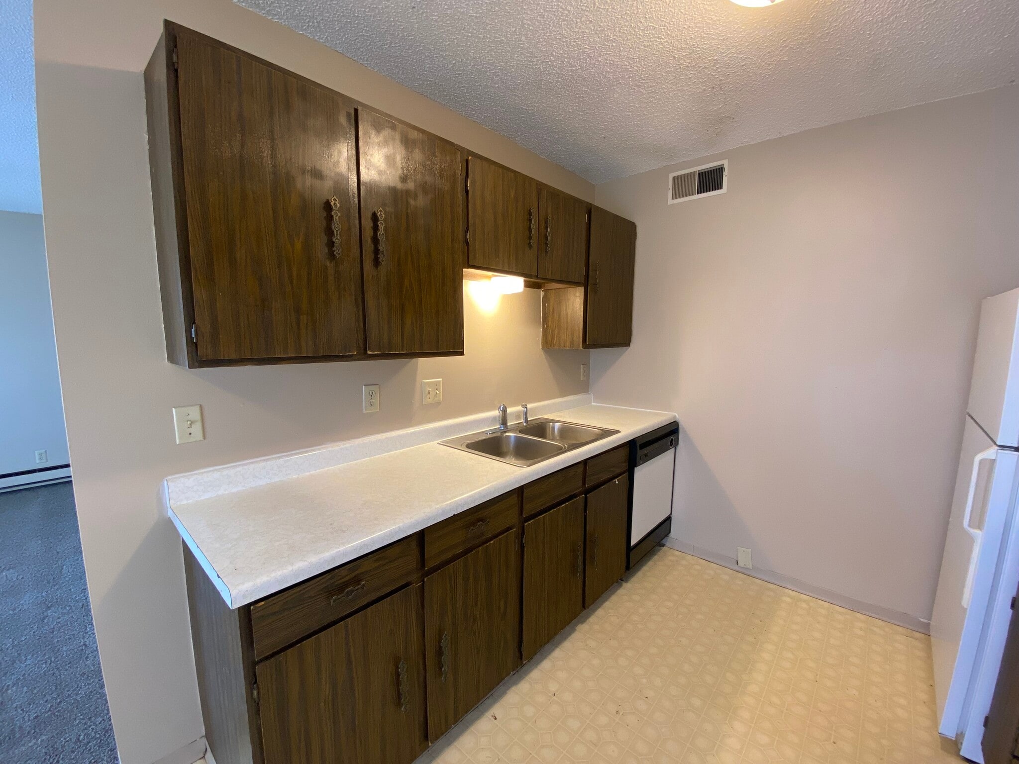 Building Photo - 1653 4th St SE