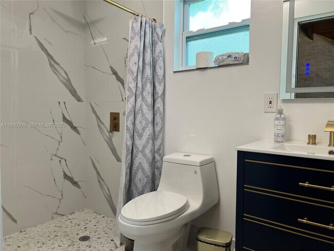 Building Photo - 10220 SW 160th St